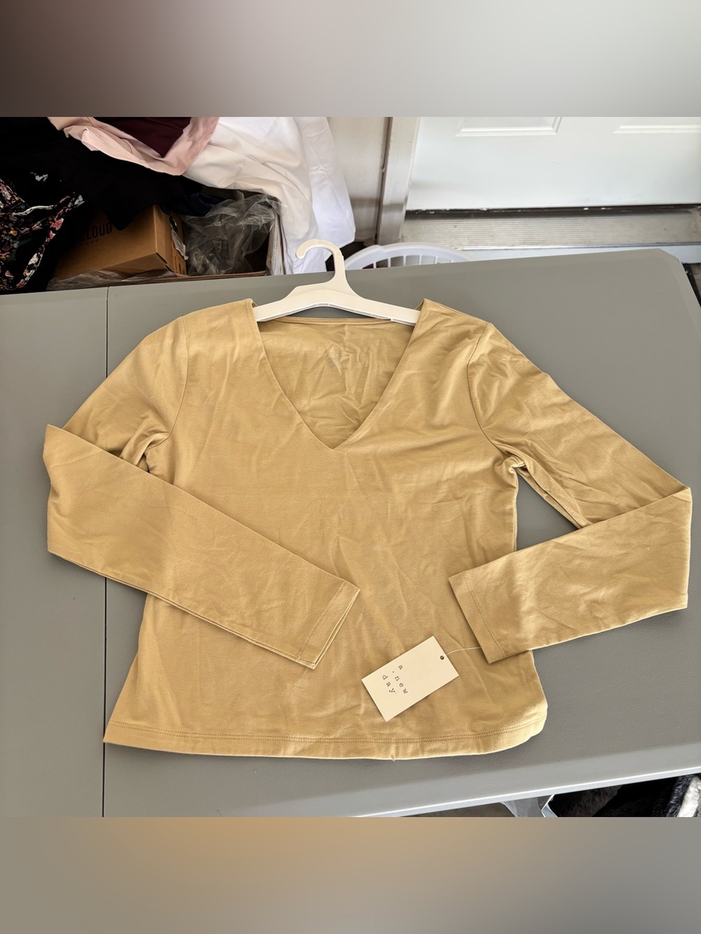 A New Day Women Soft Cotton V-neck long sleeve tops in Tan NWT